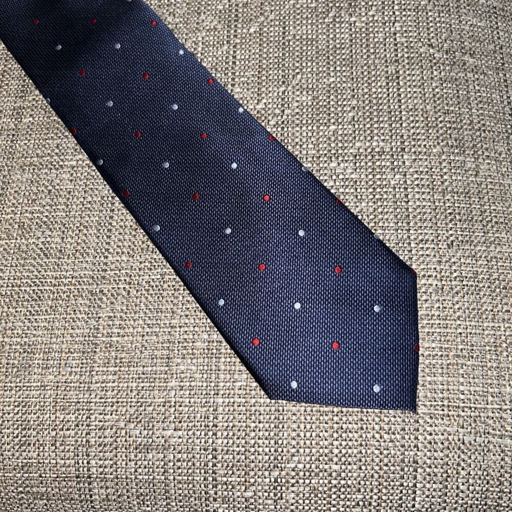 Roundtree & Yorke Blue All Silk Handmade Extra Long Tie